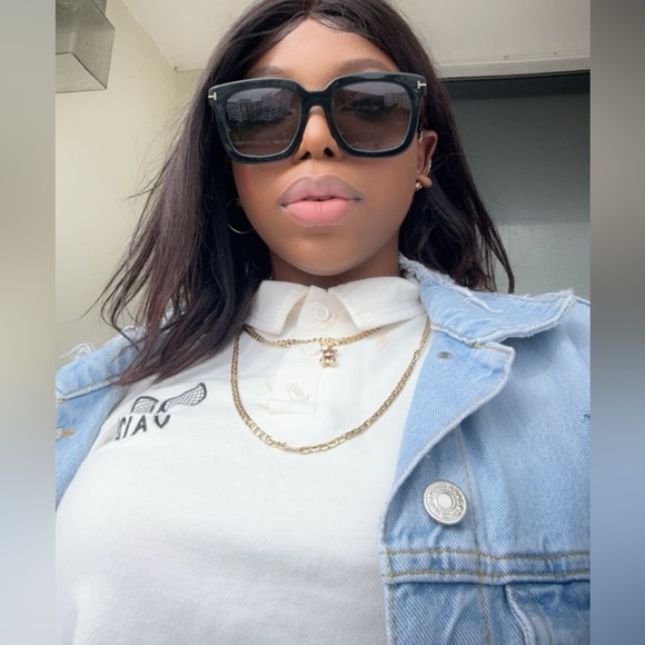 Authentic New - Tom Ford SARI FT0690 01D Black / Gray Polarized 52mm  Sunglasses - Picture 4 of 9